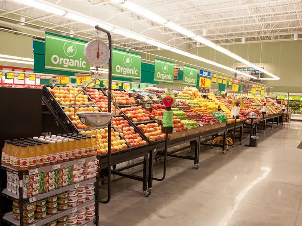 Discover Your Next Career Move at H-E-B: A Job That Grows With You