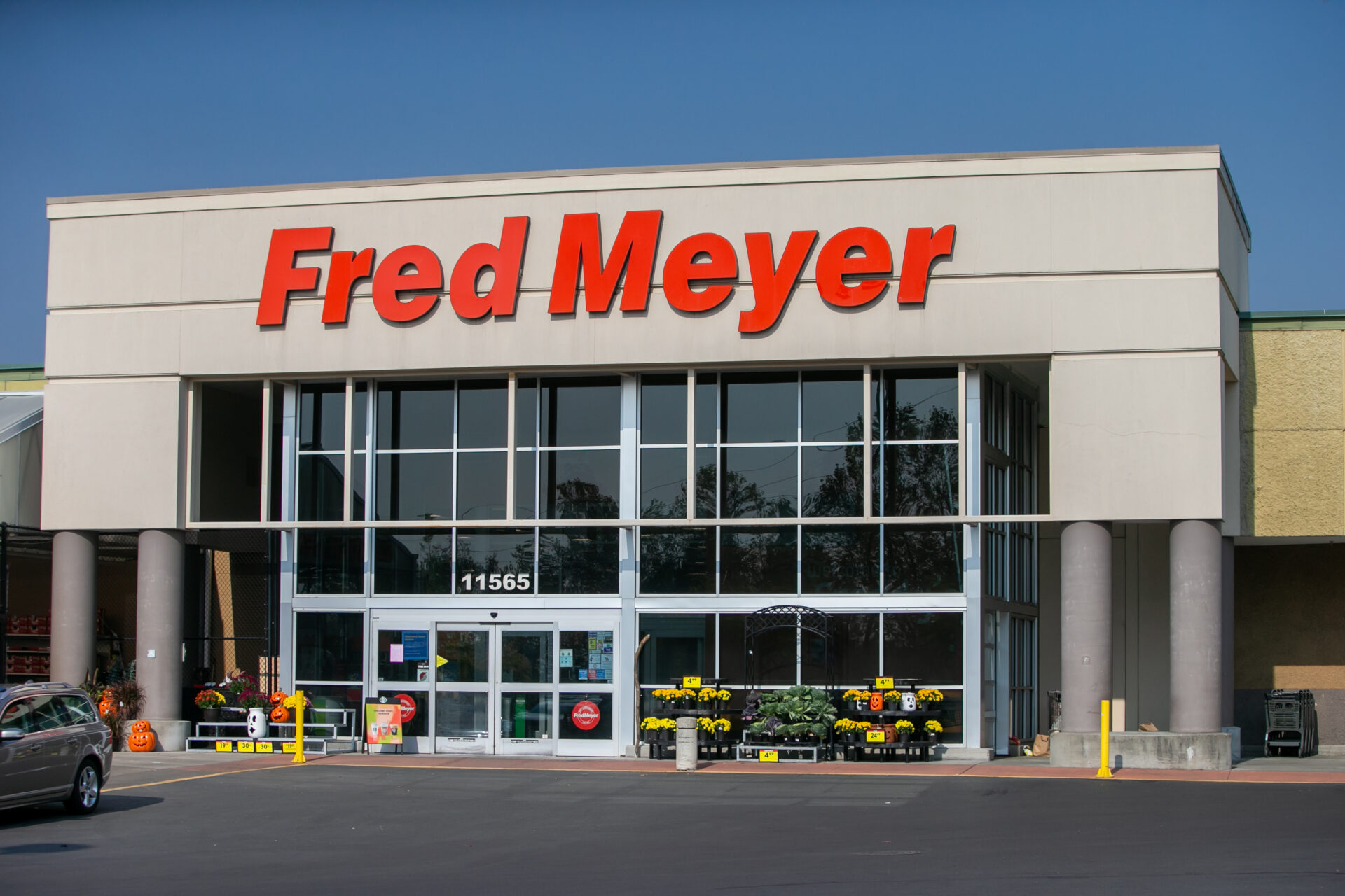 From Application to Promotion: Succeeding at Fred Meyer